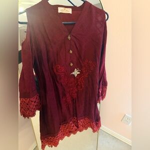 Elegant Maroon Kurta with Lace Detailing